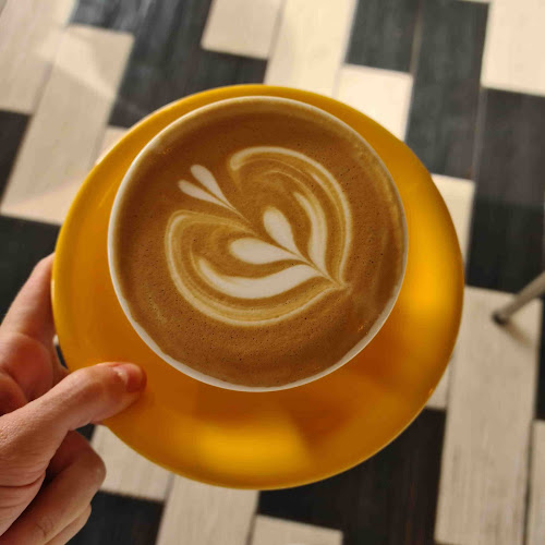 Comentarii opinii despre BLEND ONE