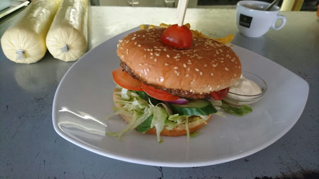 Comentarii opinii despre Dock 17