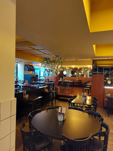 Cafe Restaurant Floor