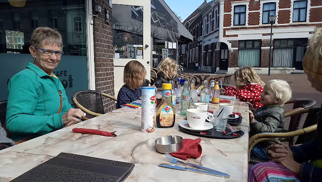 Opinii despre Eetcafé 't Genot în Echt - Horeca