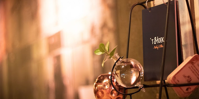 Comentarii opinii despre 'T Hoekje - Party & Bites