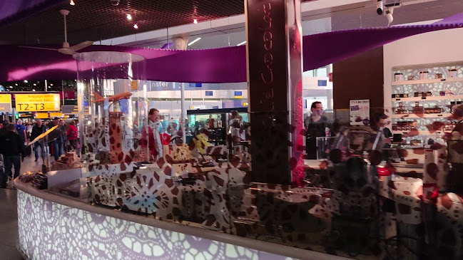 Evert van de Beekstraat 202, 1118 AP Schiphol