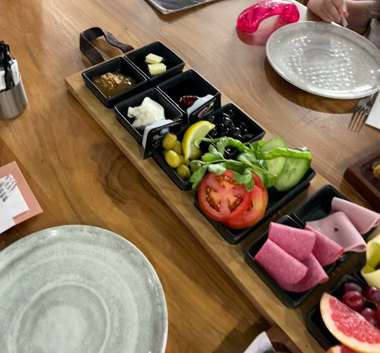 Simit and Cheese - Rotterdam