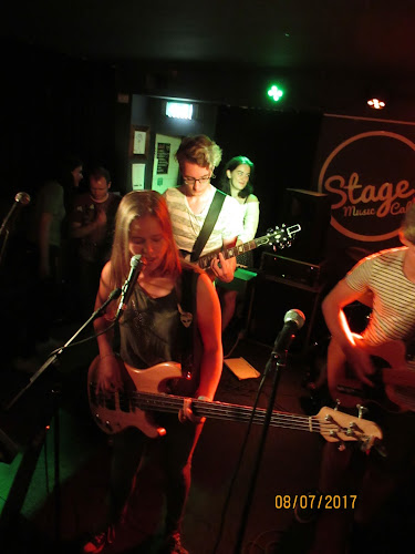 Comentarii opinii despre Stage Music Cafe
