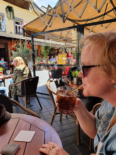 Bonne Aparte Open Times