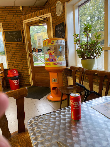 Opinii despre Snackbar Deppenbroek în Enschede - Horeca
