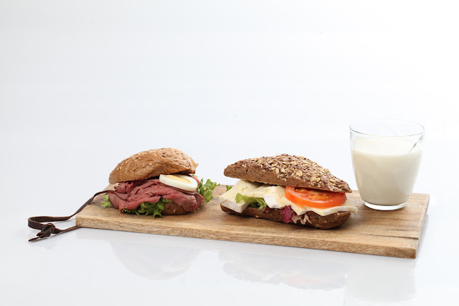 Comentarii opinii despre Sandwich & More