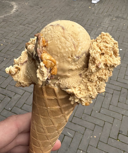 Opinii despre van der Poel ijssalon în Almelo - Horeca