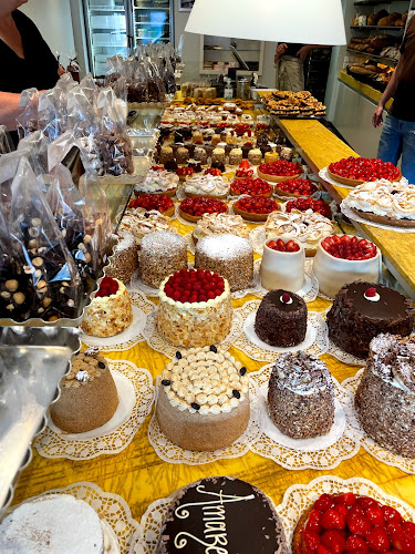 Opinii despre Patisserie Peter Lemmens (vestiging Gronsveld) în Gronsveld - Horeca