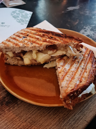 Comentarii opinii despre Fleur's Koffie