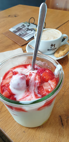 Comentarii opinii despre YB by Yoghurt Barn Haarlem