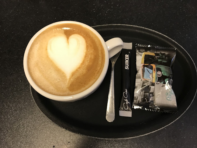 Comentarii opinii despre Barista's 50|50 Coffee