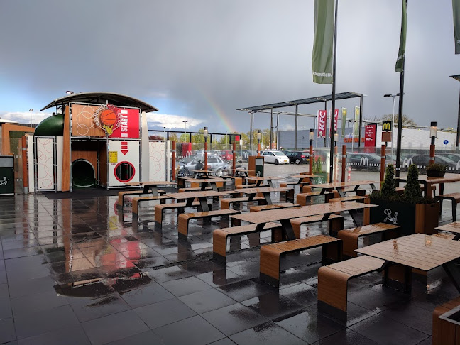 Comentarii opinii despre McDonald's Enschede Zuiderval
