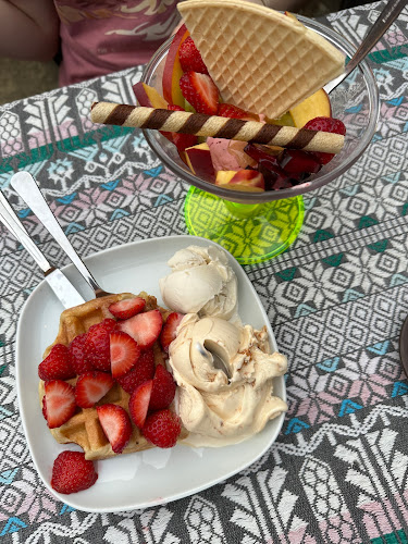 Opinii despre IJssalon “De Kleine Haan” în Limbricht - Horeca