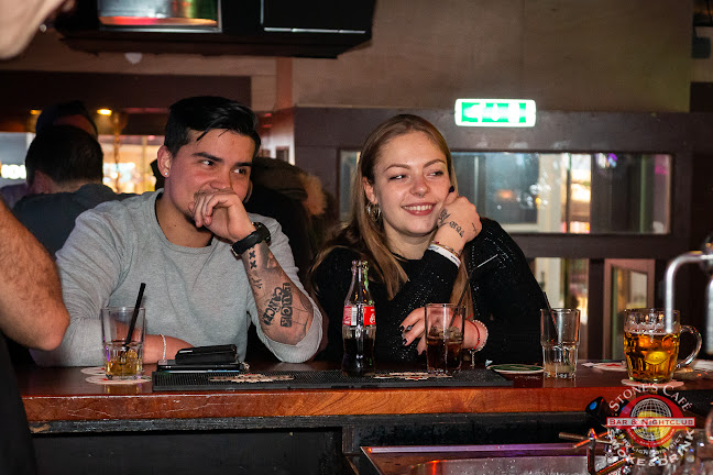 Comentarii opinii despre Stone's Café Bar & Nightclub