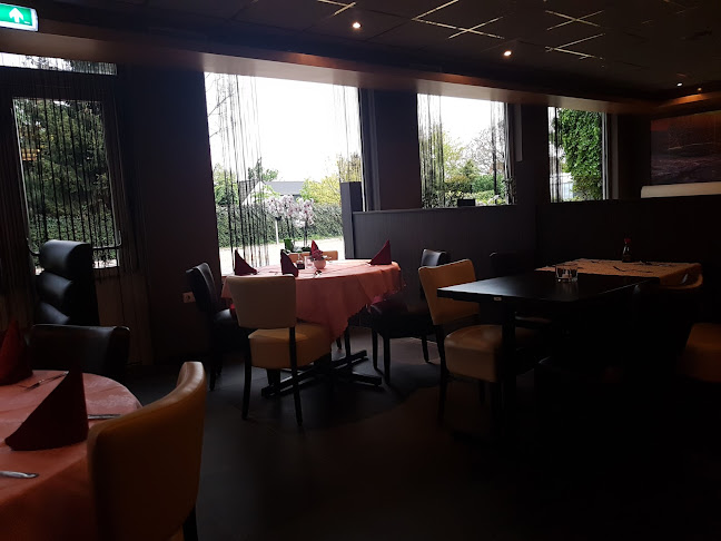 Comentarii opinii despre Lent Plaza