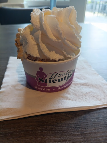 IJssalon Stientje - Hierden