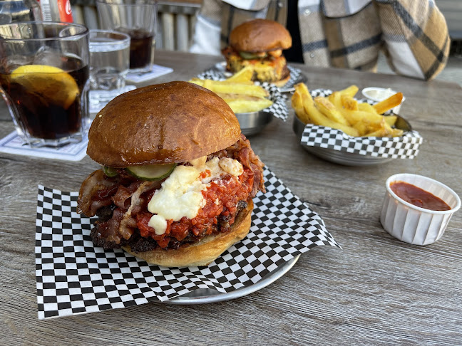 Dr. Feelgood's Burgers - Horeca