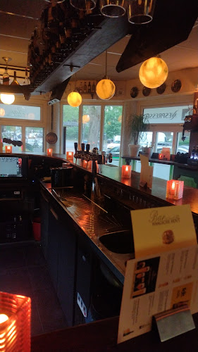 Opinii despre Bar Haagse Hout în Den Haag - Horeca