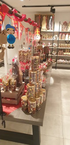 Comments and reviews of Rousseau Chocolade Fabriekswinkel Sittard