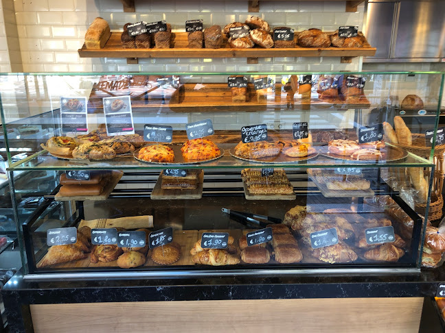 Mensink Breakfast & Lunch Café . 🍞🥖🥨🥐🥪🥯☕️🥛🥤