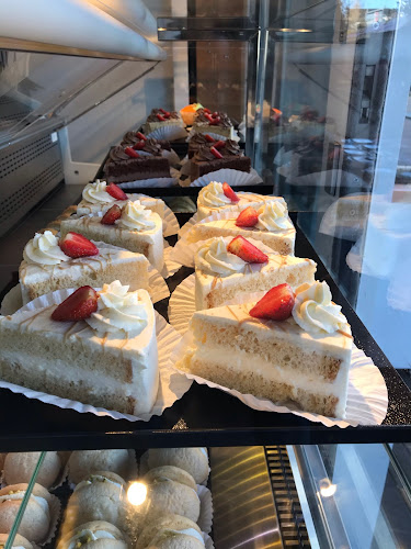 Opinii despre Rolet patisserie (Perzisch) în Beverwijk - Horeca