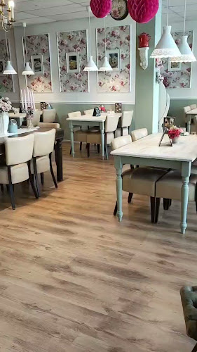 Di’s Lunchroom / Tearoom