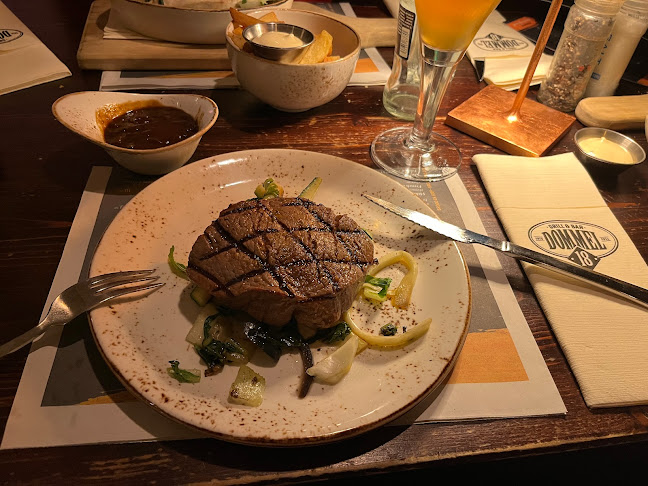 Opinii despre Grill&Bar Dommel 18 în Eindhoven - Horeca