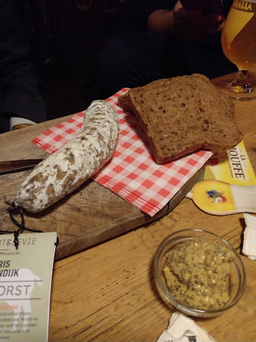 Comentarii opinii despre Café Gollem Raamsteeg