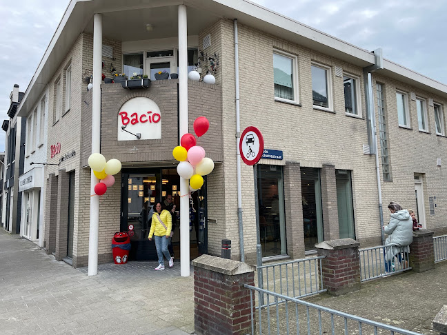 IJssalon Bacio Weert