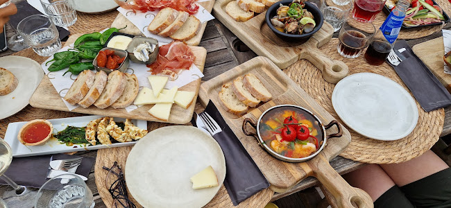 Comentarii opinii despre Beachclub C