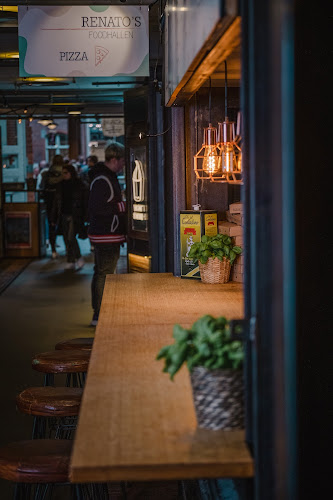 Comentarii opinii despre Renato's Pizzeria - Foodhallen