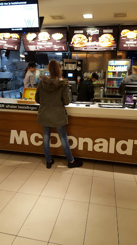 Opinii despre McDonald's Stadskanaal în Stadskanaal - Horeca