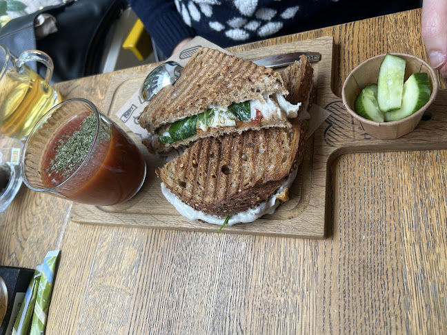 Opinii despre Happy Tosti Deventer în Deventer - Horeca