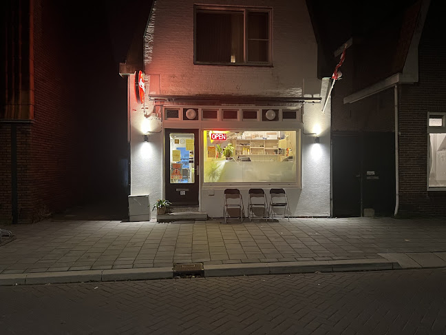 Comentarii opinii despre Snackbar Maliwan