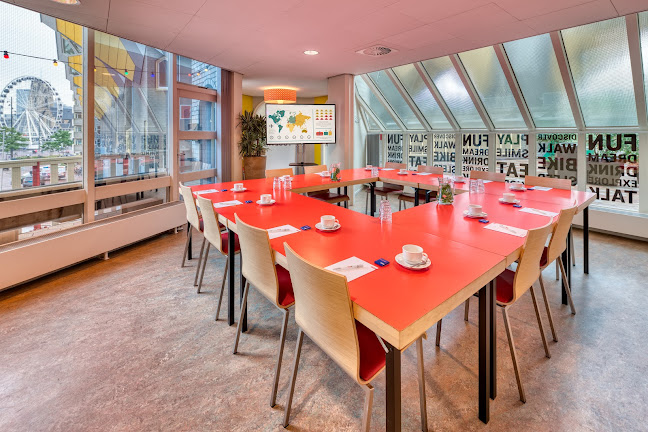 The Cube by Stayokay Phone number