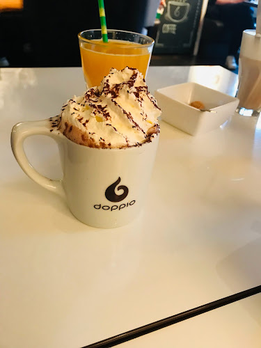 Comentarii opinii despre Doppio Espresso Den Haag