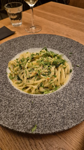 Otto e Mezzo Pizzeria