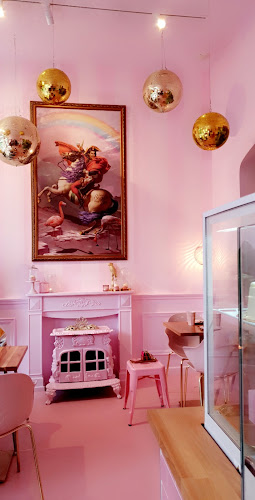 Comentarii opinii despre The Cake Room