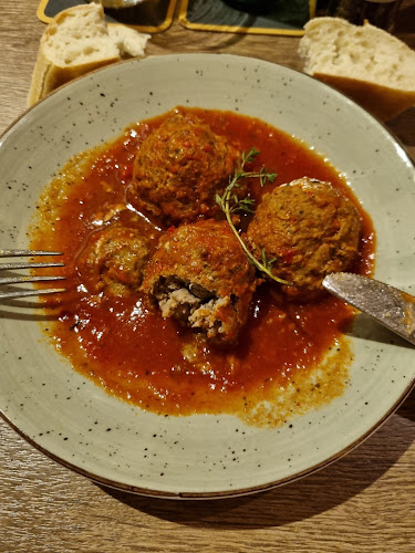 Opinii despre Rhodos Grieks Specialiteiten Restaurant în Breda - Horeca