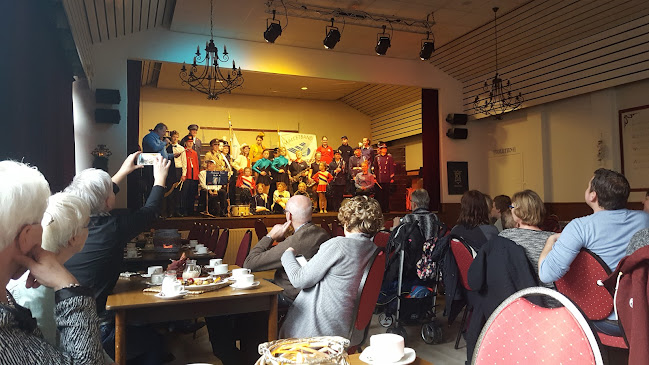 Comentarii opinii despre Café biljart en Zalencentrum 'Onder de Linden'