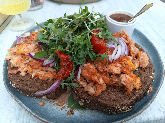 Comentarii opinii despre Proathuus Barom