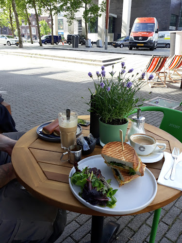 Opinii despre DENF Coffee Eindhoven în Eindhoven - Horeca