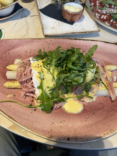 Lien's Kitchen Phone number