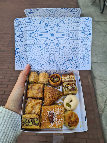 Opinii despre Tarboosh Sweets - Scheveningen în Den Haag - Horeca