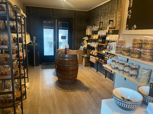 Comments and reviews of Bolly's