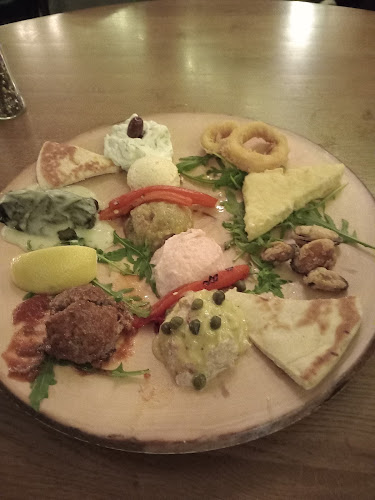 Opinii despre Rhodos Grieks Specialiteiten Restaurant în Breda - Horeca