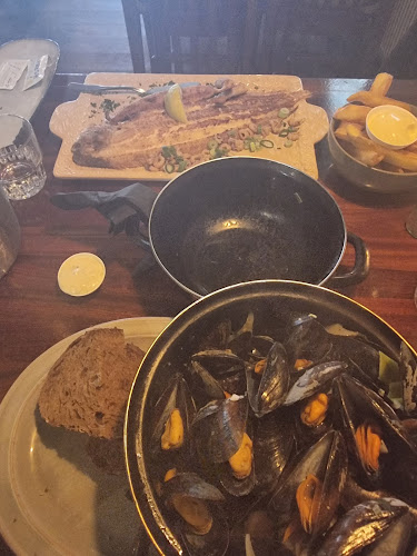 Comentarii opinii despre Vishandel & Restaurant Gerard van Es