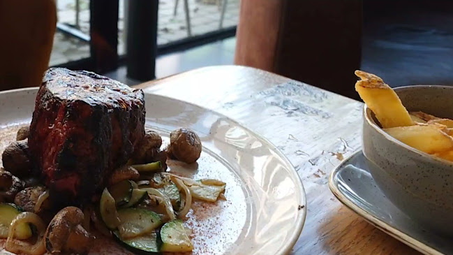 Comentarii opinii despre Restaurant De Beren Alphen aan den Rijn