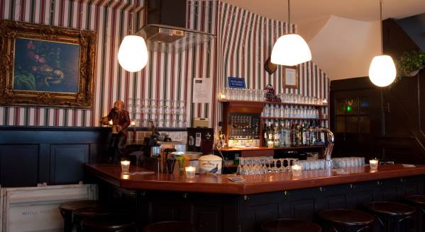 Café Joost Drinken | Besloten Borrels | Feesten - Utrecht - Horeca